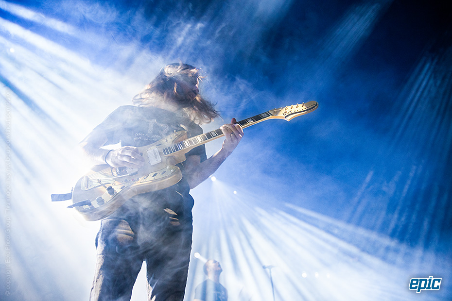 20 ImagineDragons-JS 1G9P20180 m 930pix epic